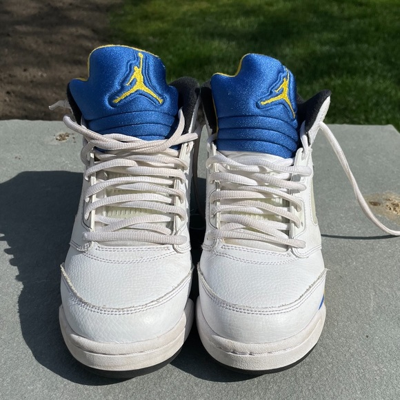 Air Jordan 5 Retro - Laney Size: 6Y - Picture 2 of 4